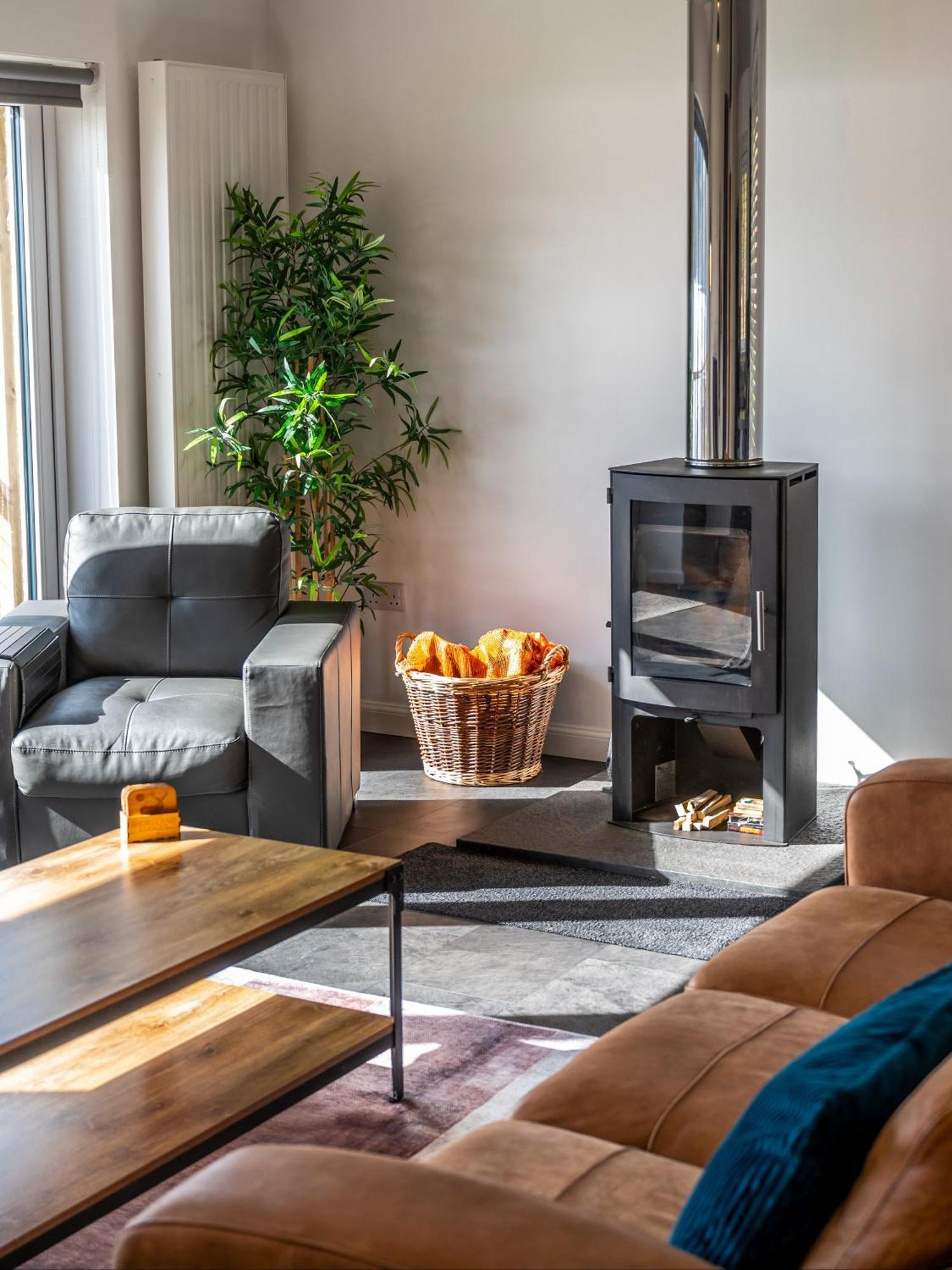 Shoreland Lodges - Holly Lodge Fort Augustus Esterno foto