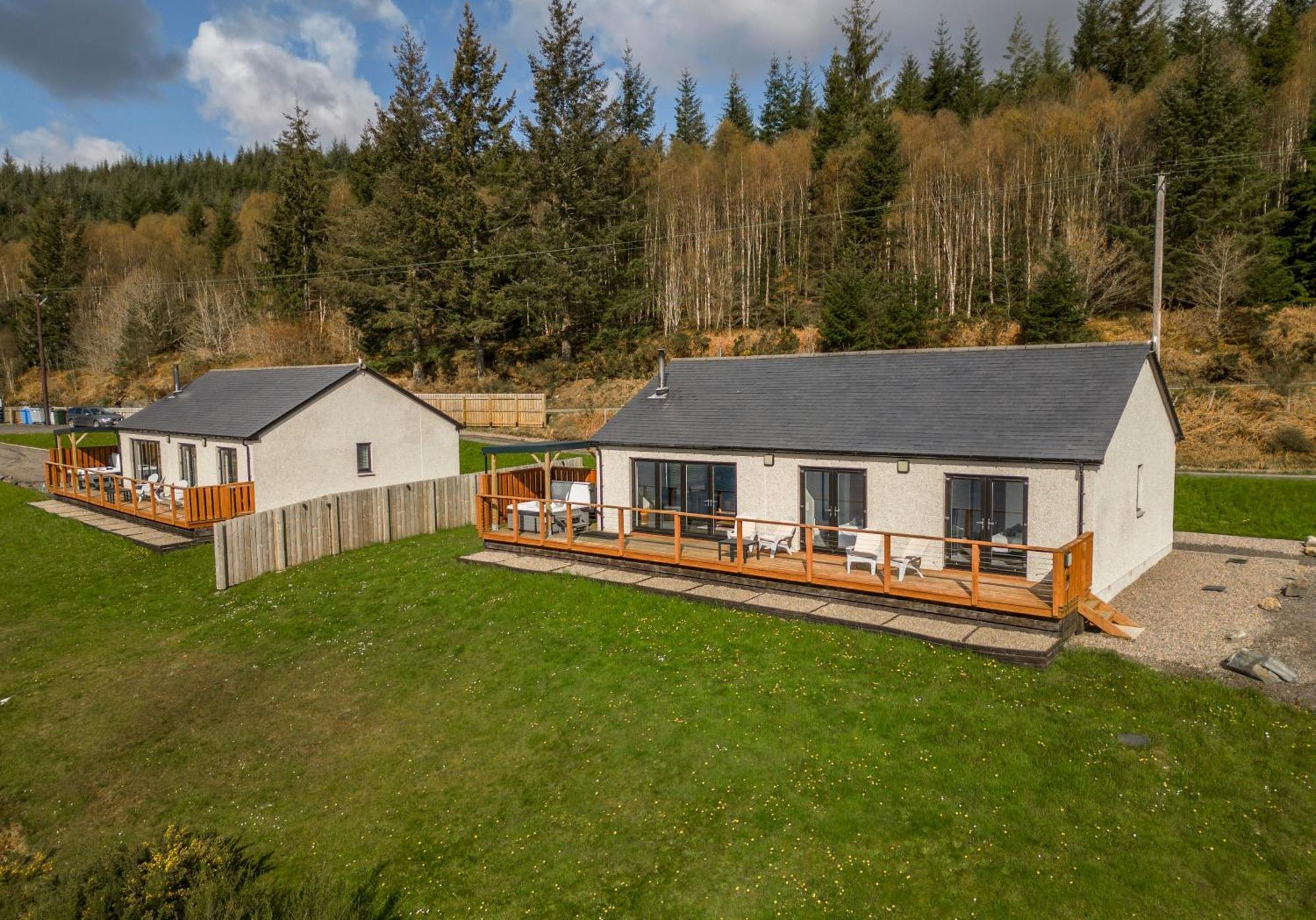 Shoreland Lodges - Holly Lodge Fort Augustus Esterno foto
