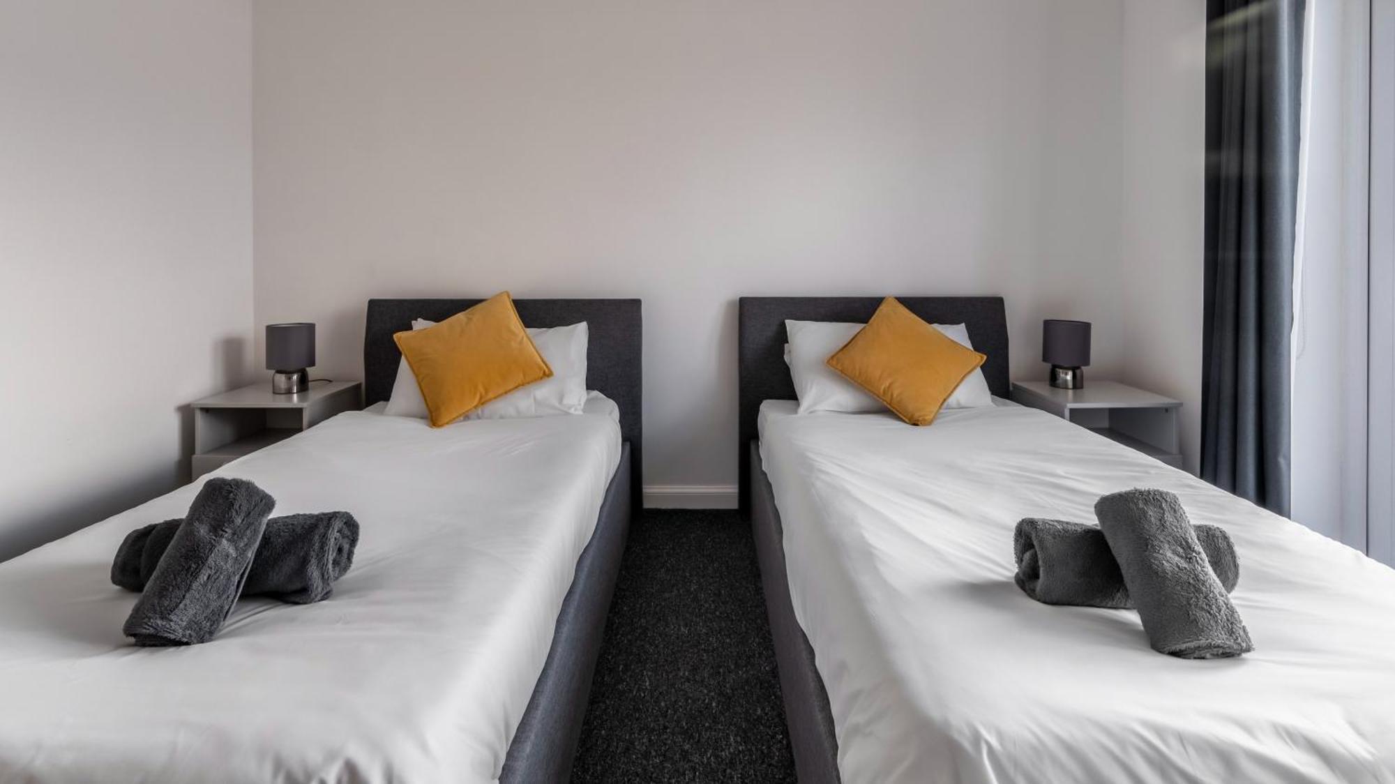 Shoreland Lodges - Holly Lodge Fort Augustus Esterno foto